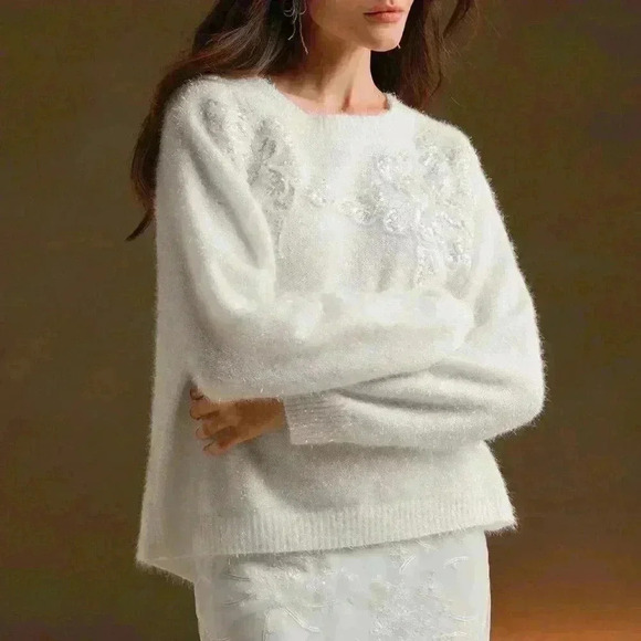 White Casual Women's Elegant Sequin Floral Round Neck Loose Sweater - Picture 6 of 8